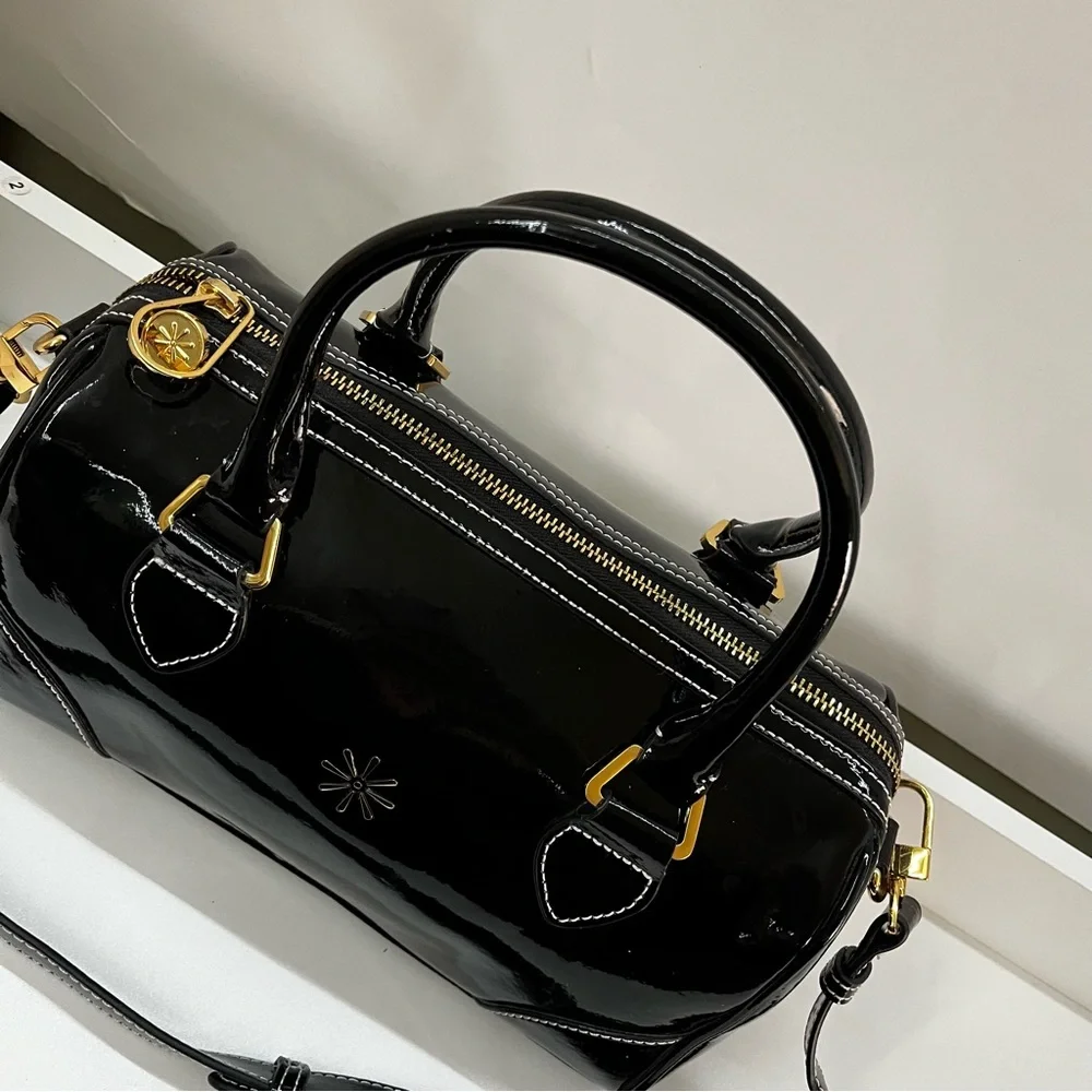 ISAAC MIZRAHI Black Patent Flower Boston Bag Satchel Tote